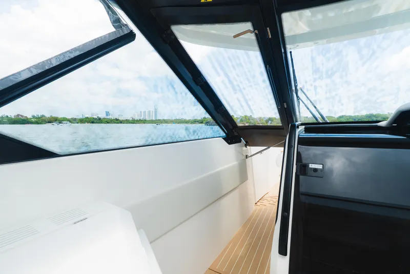 Slide: The Image of 2024 Saxdor 400 GTO interior view with sleek design and panoramic windows. - 33