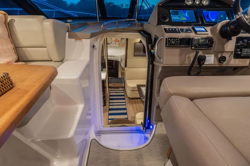 Slide: The Image of Companionway to accomodations below - 9