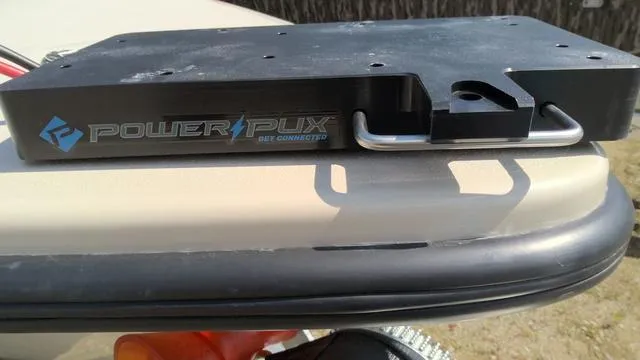 Slide: The Image of Power Pux mount on Xplor D18 Guide (Tiller) 2025 boat, showcasing sleek design and functionality. - 12