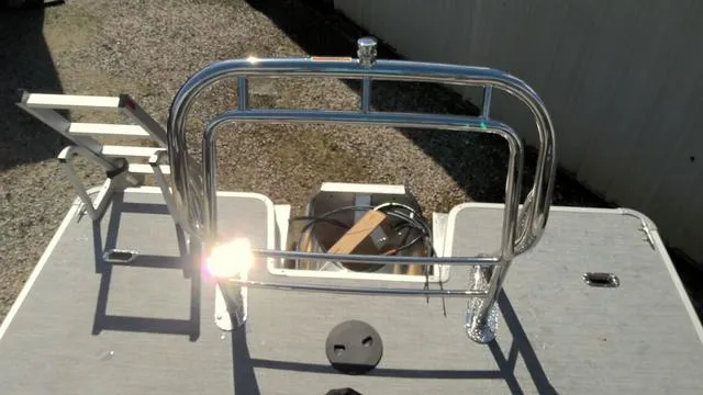 Slide: The Image of Godfrey Sweetwater 2086 SB 27" Impact Center Tube Package 2025 - 10