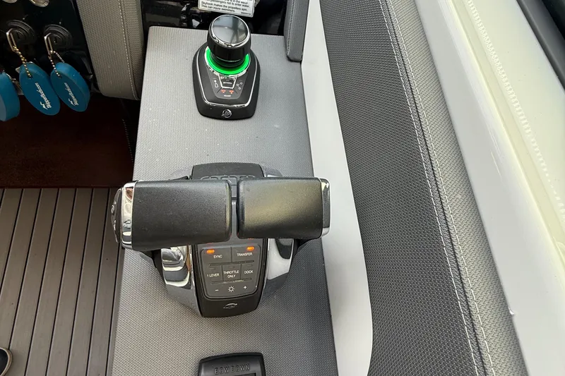 Slide: The Image of Throttle controls of a 2021 Cruisers Yachts 38 GLS OB. - 42