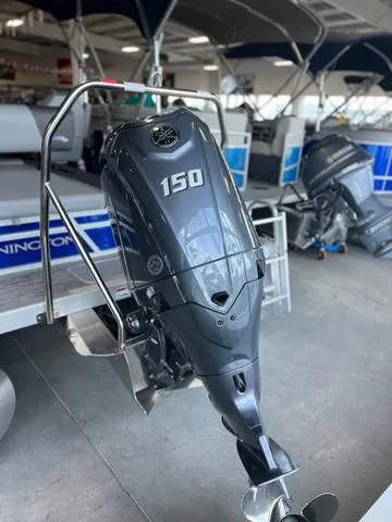 Slide: The Image of Bennington 22 S VALUE SWINGBACK 2024 - 11