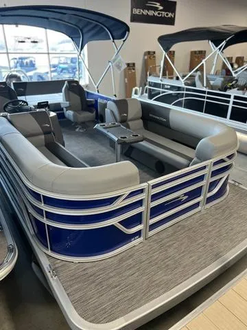 Slide: The Image of Bennington 22 S VALUE SWINGBACK 2024 - 2