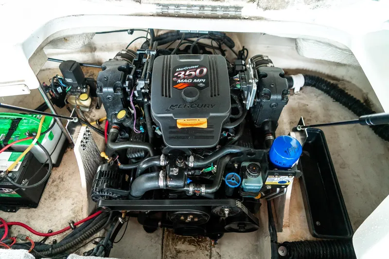 Slide: The Image of 2006 Chaparral 220 SSi engine compartment with MerCruiser 350 MAG MPI engine. - 21