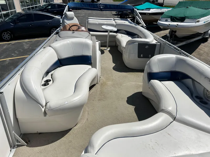 Slide: The Image of 2006 Harris 230 Royal Heritage pontoon boat with spacious seating and modern design. - 7