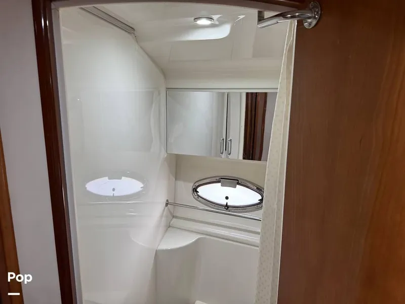 Slide: The Image of 2001 Carver 396 Aft Cabin for sale in Cartersville, GA - 41