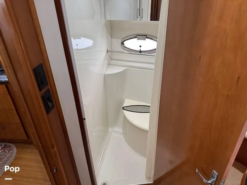 Slide: The Image of 2001 Carver 396 Aft Cabin for sale in Cartersville, GA - 42