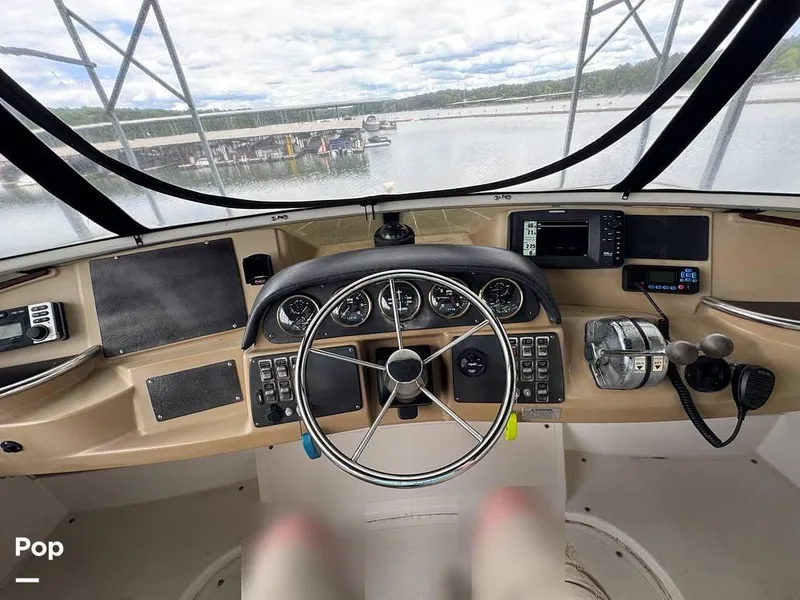 Slide: The Image of 2001 Carver 396 Aft Cabin for sale in Cartersville, GA - 55