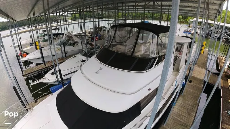 Slide: The Image of 2001 Carver 396 Aft Cabin for sale in Cartersville, GA - 77