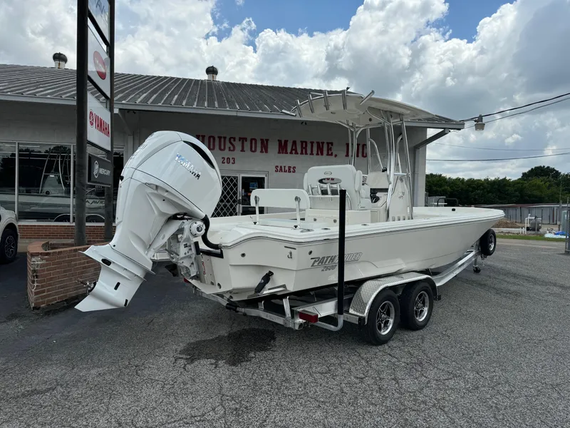 Slide: The Image of 2024 Pathfinder 2600 HPS boat on trailer outside Houston Marine dealership. - 4