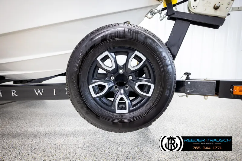 Slide: The Image of Four Winns H2 2023 - 57