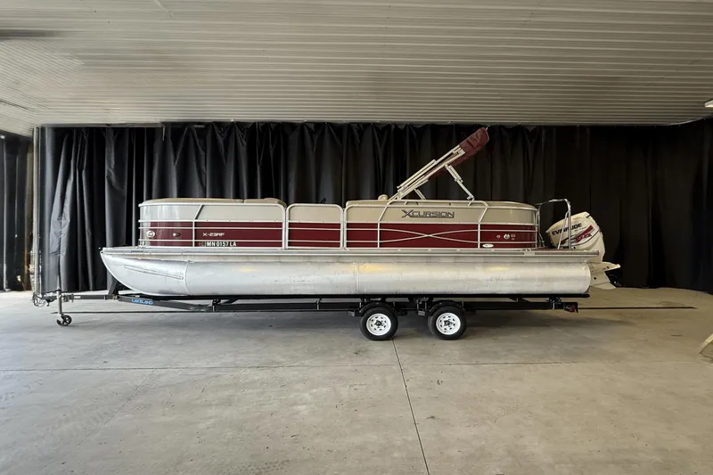 Slide: The Image of Xcursion X-23 RF 2013 - 0