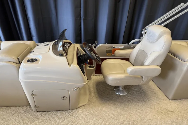 Slide: The Image of Xcursion X-23 RF 2013 - 34