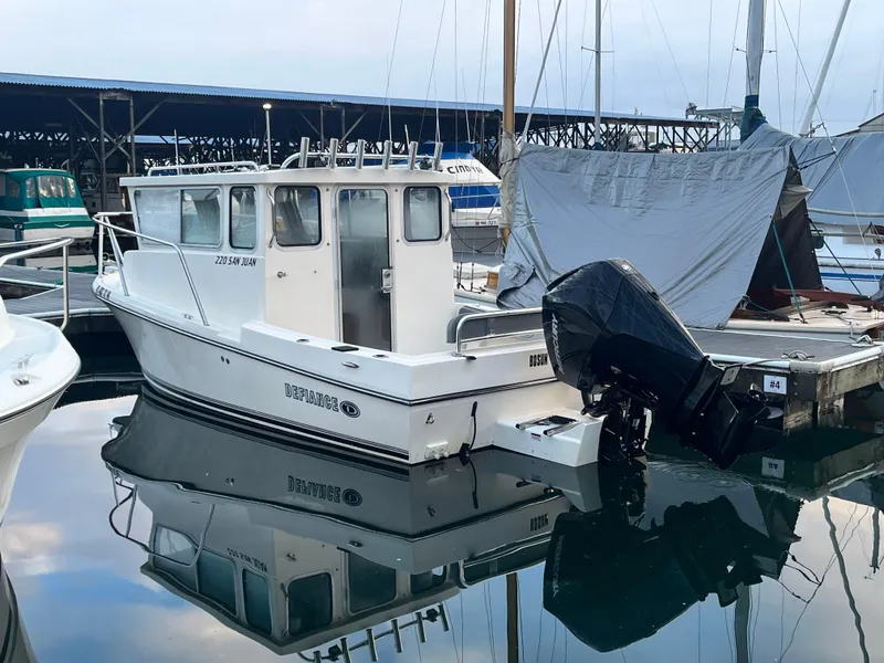 Slide: The Image of big 200hp outboard - 5