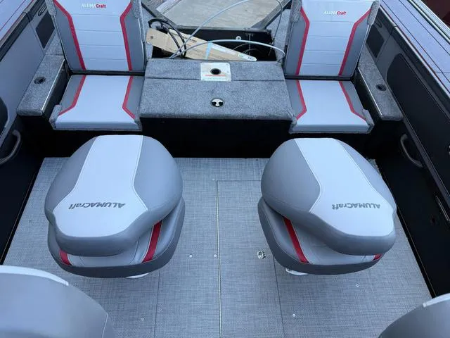 Slide: The Image of Alumacraft Trophy 185X Sport 2025 - 15