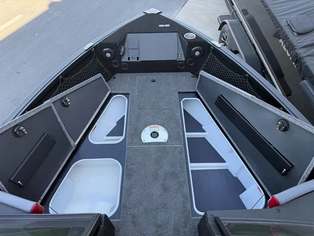 Slide: The Image of Alumacraft Trophy 185X Sport 2025 - 28