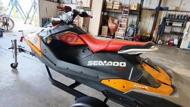Slide: The Image of Sea-Doo SPARK TRIXX 3-UP ROTAX 900 H.O. ACE IBR 2019 - 2