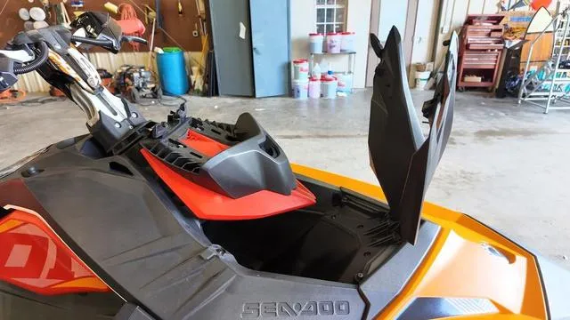 Slide: The Image of Sea-Doo SPARK TRIXX 3-UP ROTAX 900 H.O. ACE IBR 2019 - 7