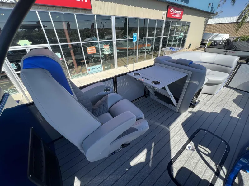 Slide: The Image of Manitou 23 LX SRS 2022 - 14