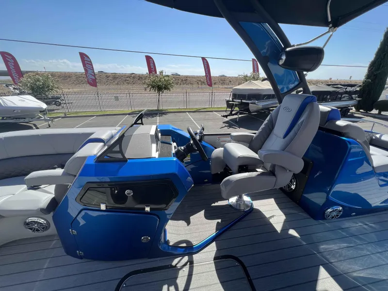 Slide: The Image of Manitou 23 LX SRS 2022 - 6