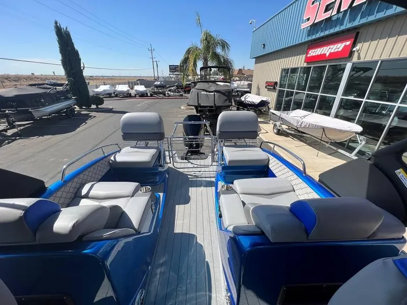 Slide: The Image of Manitou 23 LX SRS 2022 - 9