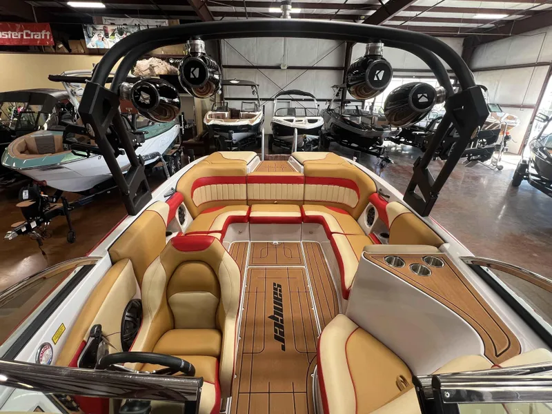 Slide: The Image of Sanger 231 SL 2025 - 12