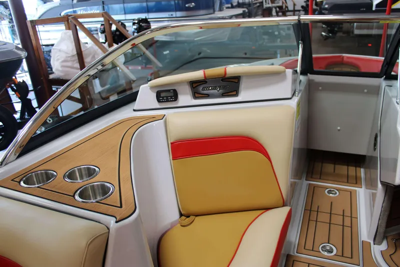 Slide: The Image of Sanger 231 SL 2025 - 9