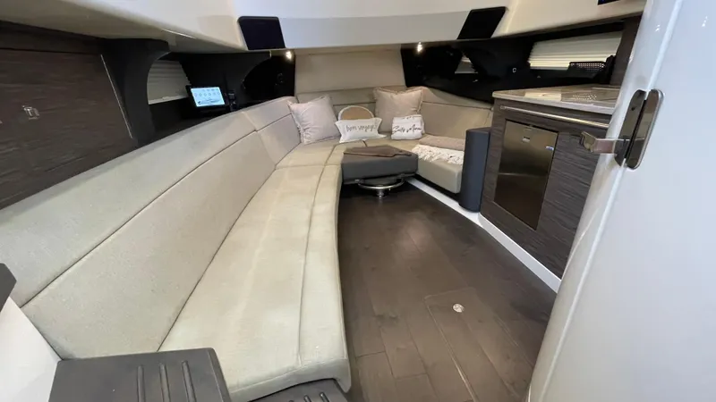 Slide: The Image of Boston Whaler 420 Outrage 2016 - 127