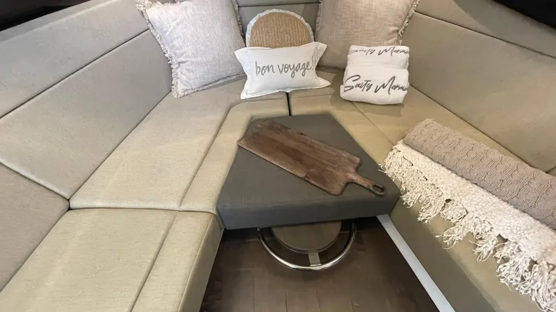 Slide: The Image of Boston Whaler 420 Outrage 2016 - 129