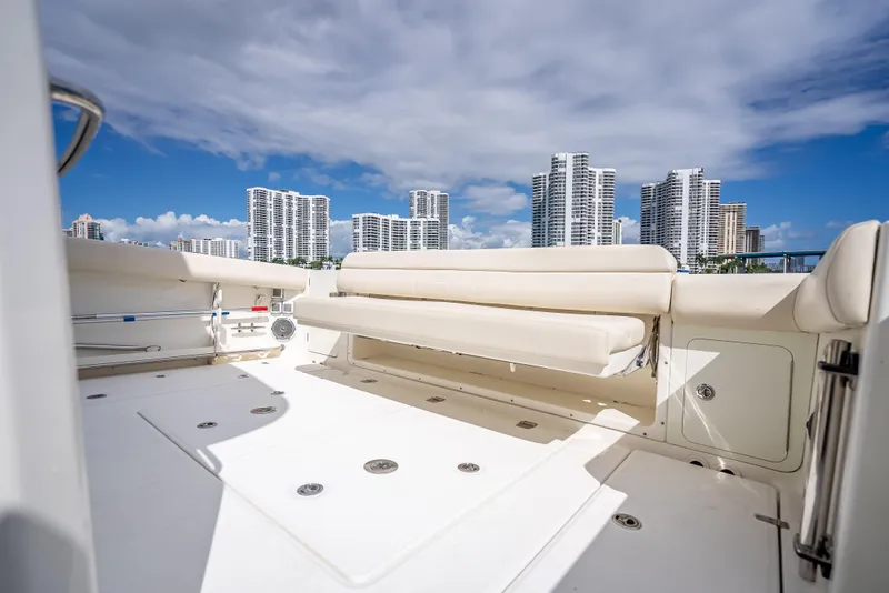 Slide: The Image of Boston Whaler 420 Outrage 2016 - 75