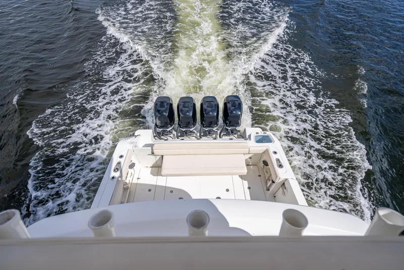 Slide: The Image of Boston Whaler 420 Outrage 2016 - 83