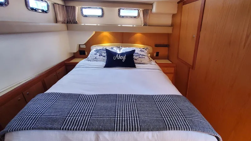 Slide: The Image of Master Stateroom Port - 19