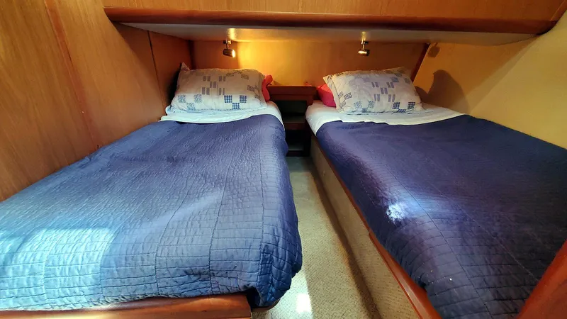 Slide: The Image of Midship Guest Stateroom Aft - 26