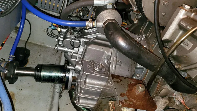 Slide: The Image of Mainship 430 Aft Cabin 3SR 2006 - 43