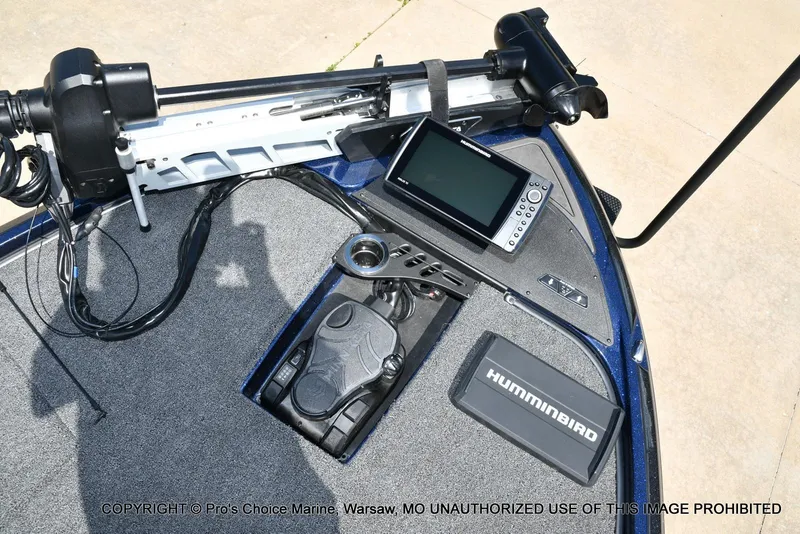 Slide: The Image of Nitro Z20 2021 boat deck with Humminbird electronics and trolling motor. - 49