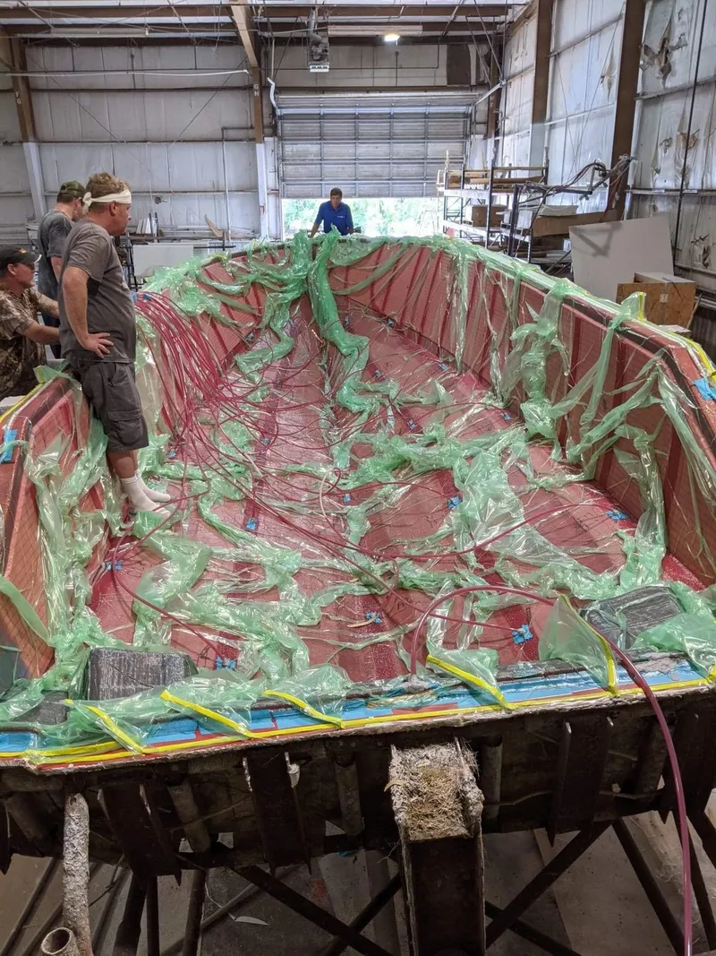 Slide: The Image of CG Boat Works 35 M-Series 2022 - 163