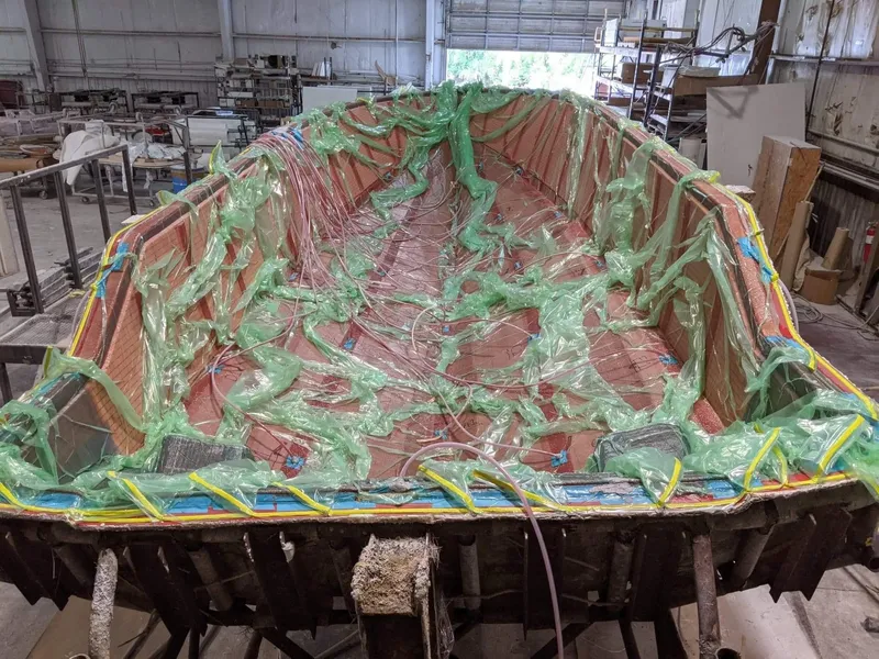 Slide: The Image of CG Boat Works 35 M-Series 2022 - 165