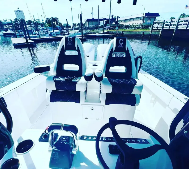 Slide: The Image of CG Boat Works 35 M-Series 2022 - 305