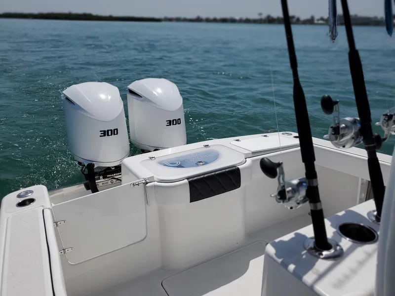 Slide: The Image of CG Boat Works 35 M-Series 2022 - 399