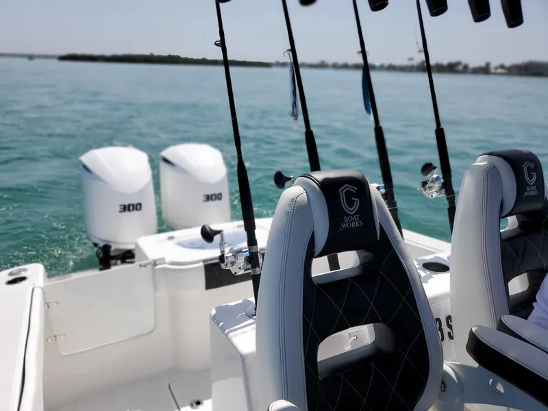 Slide: The Image of CG Boat Works 35 M-Series 2022 - 400