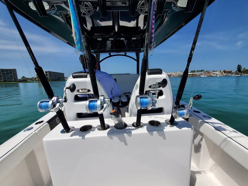 Slide: The Image of CG Boat Works 35 M-Series 2022 - 450