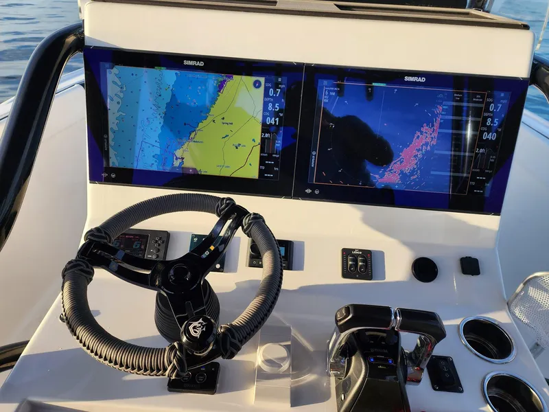 Slide: The Image of CG Boat Works 35 M-Series 2022 - 539