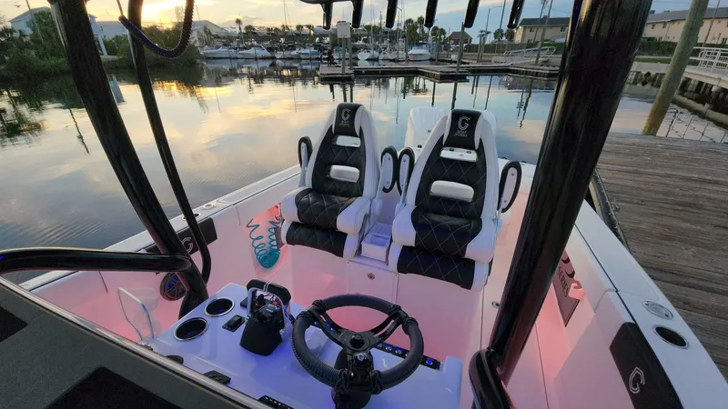 Slide: The Image of CG Boat Works 35 M-Series 2022 - 540