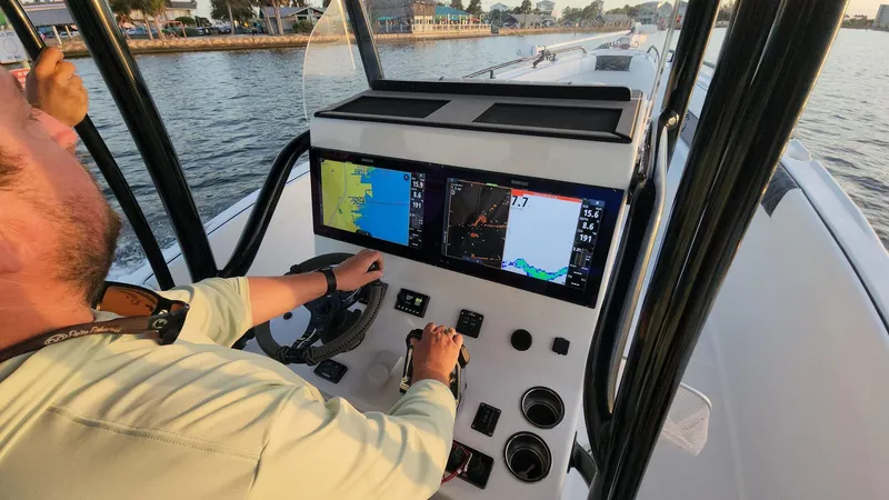 Slide: The Image of CG Boat Works 35 M-Series 2022 - 552