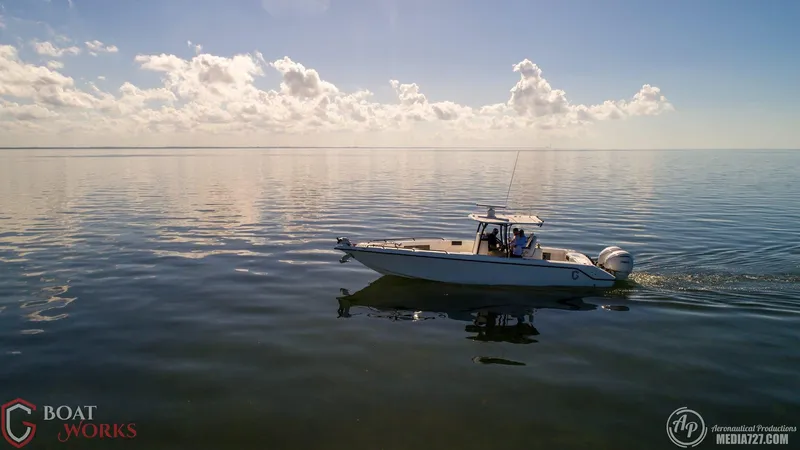 Slide: The Image of CG Boat Works 35 M-Series 2022 - 575