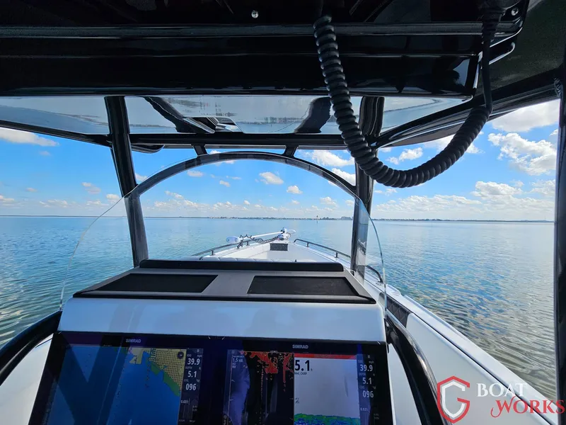 Slide: The Image of CG Boat Works 35 M-Series 2022 - 633