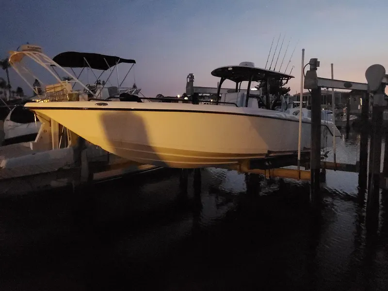 Slide: The Image of CG Boat Works 35 M-Series 2022 - 93