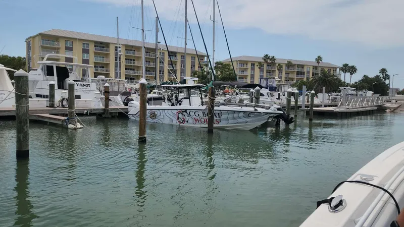 Slide: The Image of CG Boat Works 35 M-Series 2022 - 184