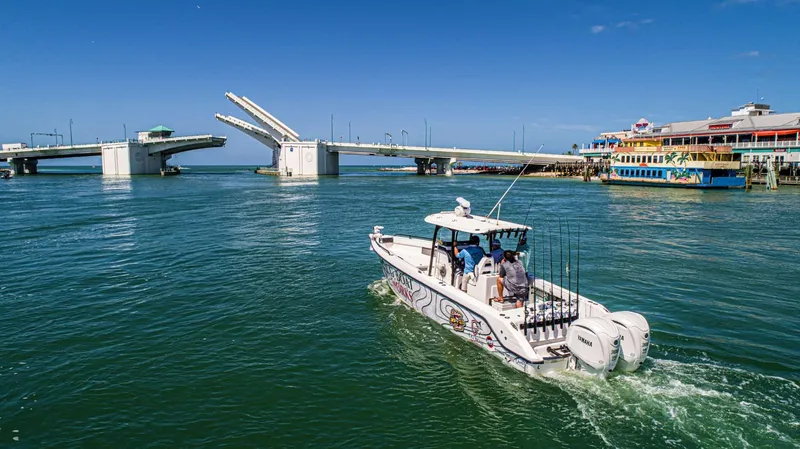 Slide: The Image of CG Boat Works 35 M-Series 2022 - 189