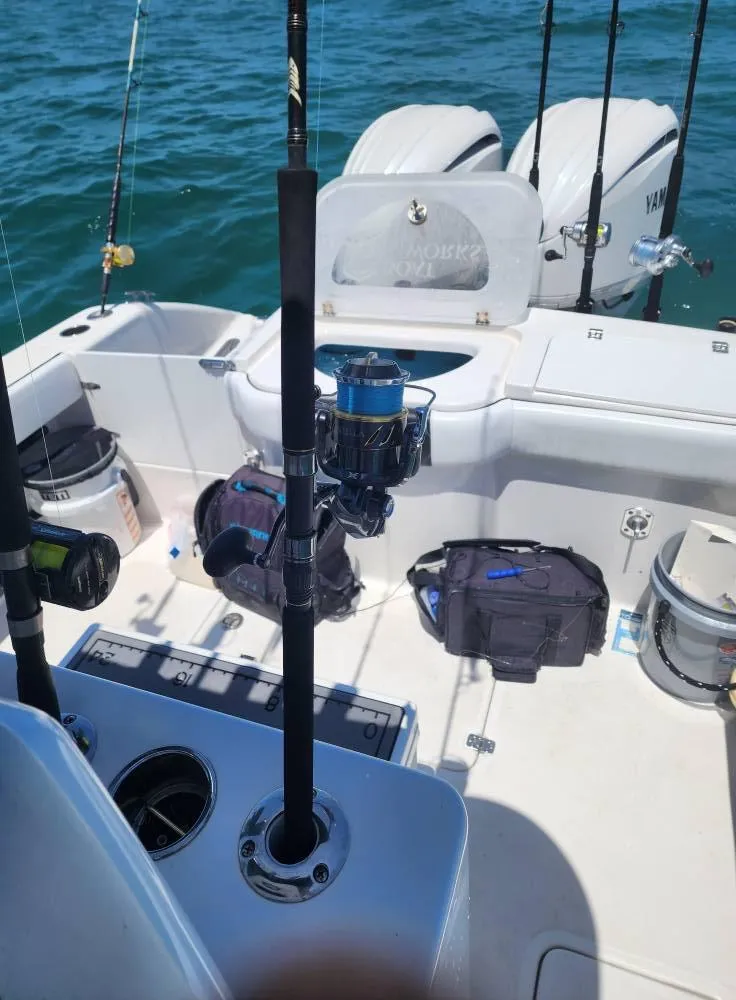 Slide: The Image of CG Boat Works 35 M-Series 2022 - 64